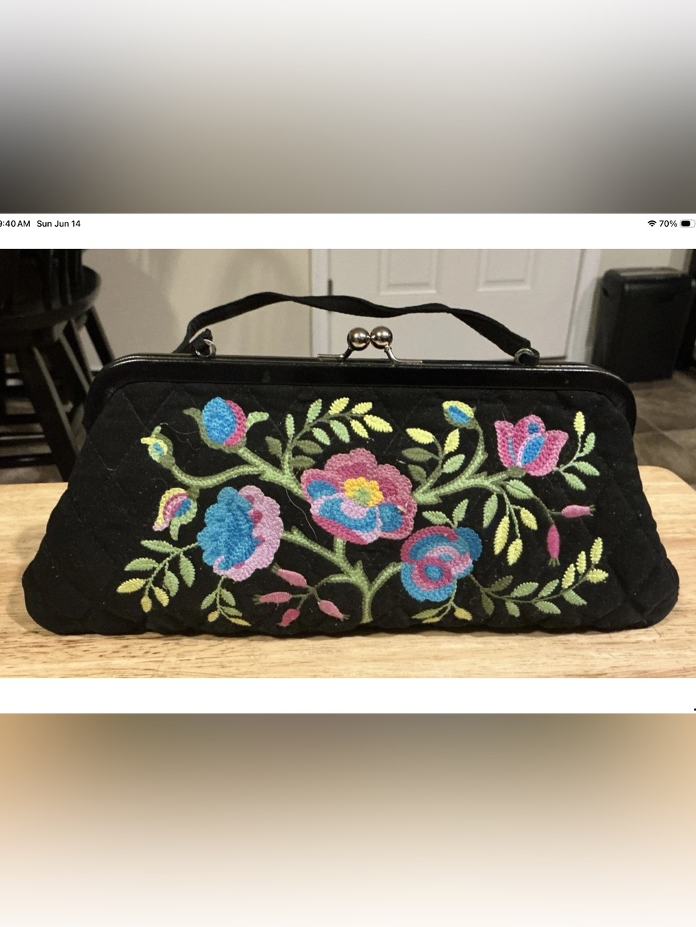 Vera Bradley Retired Floral Microfiber Quilted Kisslock Veronique Clutch NEW